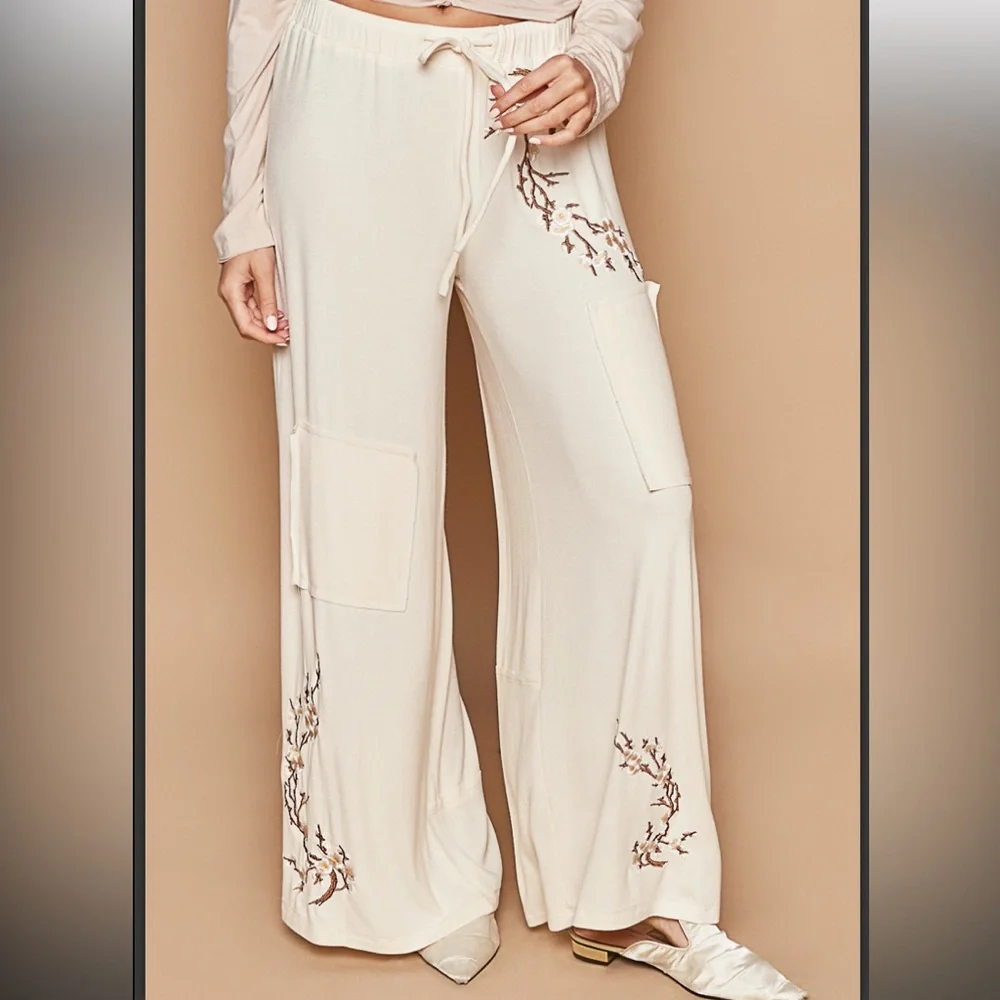193 1 left πΊπΈPOL floral embroidered knit pants - Picture 1 of 5
